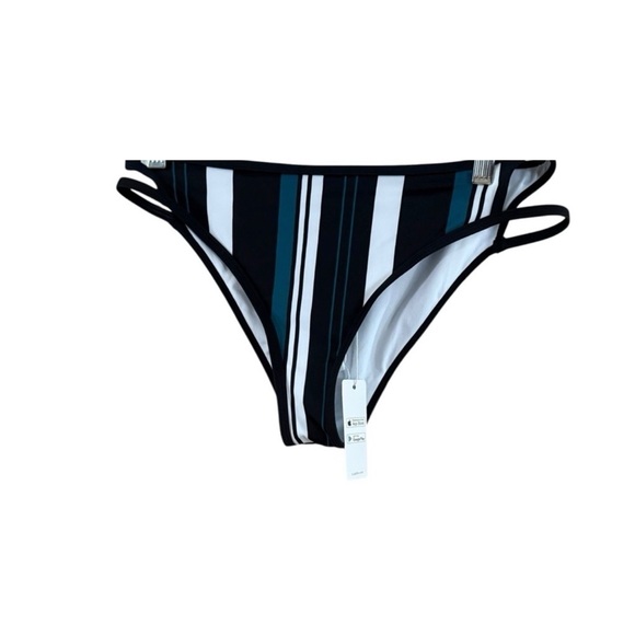 Cupshe Black and White Striped Bikini Bottom - Picture 9 of 10